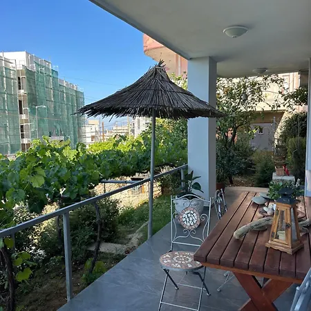Dako View Apartment *